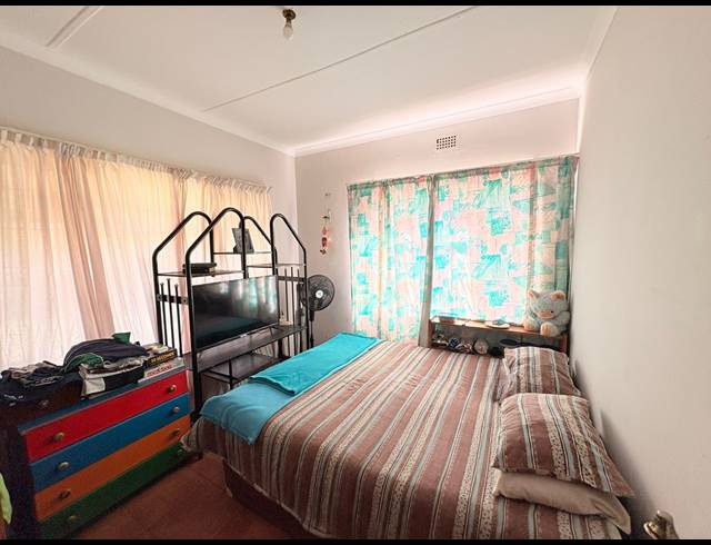 4 BEDROOM HOUSE FOR SALE IN SASOLBURG EXT 12